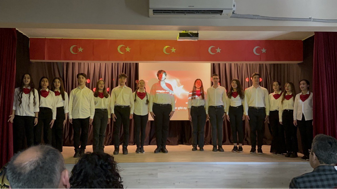 12 Mart İstiklal Marşının Kabulü ve Mehmet Akif ERSOY`u Anma Günü İlçe Programı Okulumuzda gerçekleştirildi.